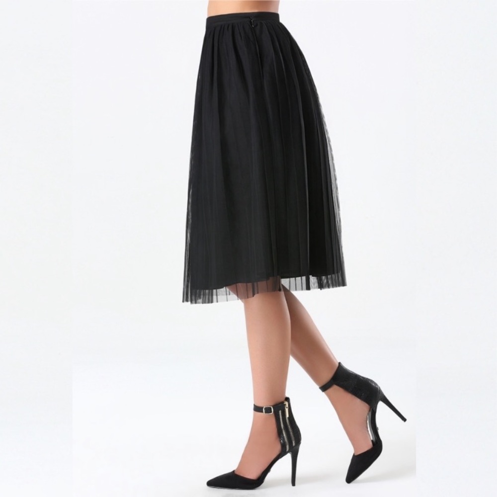 bebe Pleated Tulle Midi Skirt 4